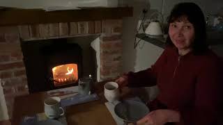 видео: Vlog 103- Рум тур по студии, путешествие на машине по Англии, заповедник New Forest, город Lymington картинка: Vlog 103- Рум тур по студии, путешествие на машине по Англии, заповедник New Forest, город Lymington