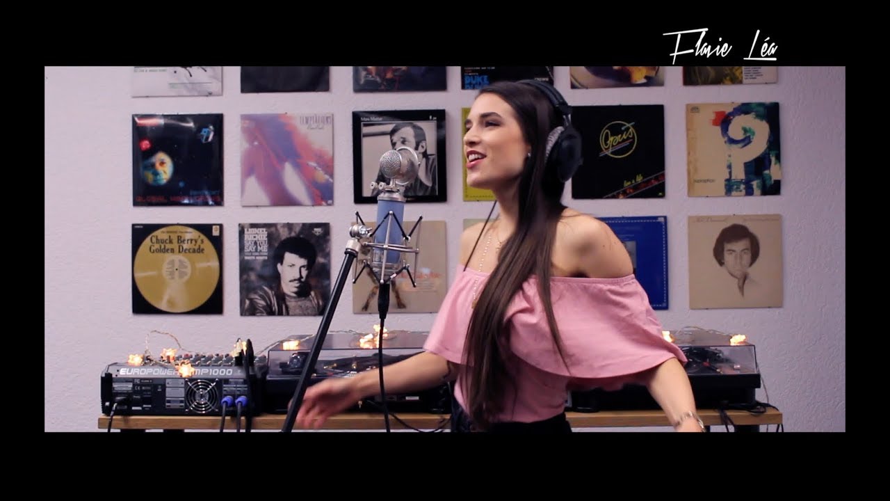 Flavie Léa - 20 tubes en français sur 4 accords VOL. 2