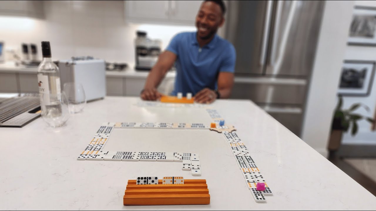 Domino spelen: zo doe je dt - regels en speluitleg op Regels.nl