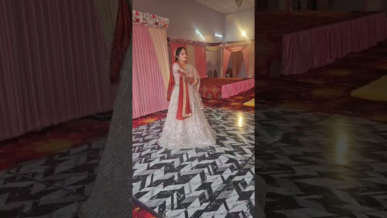 Bride dance  performance beautiful dance 