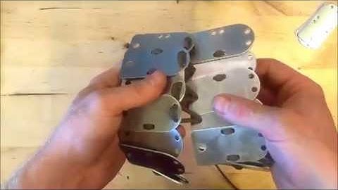 Connecting Rows of Lamellar A Plates