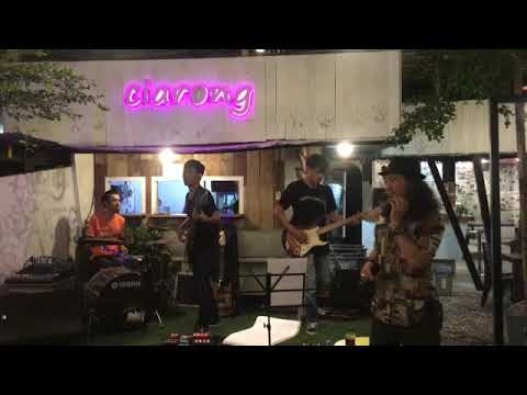 here without you tree dors down cover ian alfian