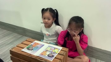 Tiếng Anh Giao Tiếp Thiếu Nhi Tại Phan Thiết: Sue and Jasmine reading a book called My Closet