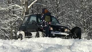 Lifted Geo Tracker / vitara / sidekick Snow Wheeling Michigan