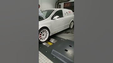 That anti lag😍Most powerful Z20LET (VXR) in the 🇬🇧? #vauxhall #opel #vxr #opc #modifiedcars