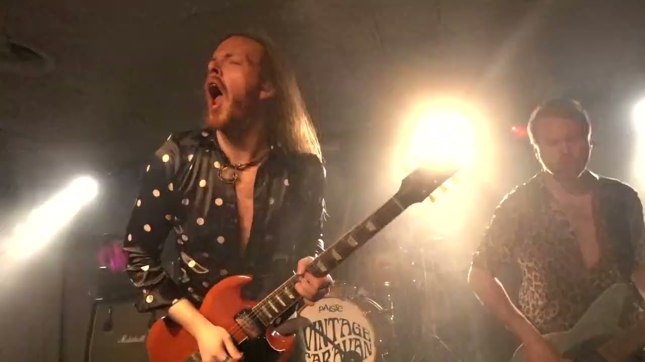 Watch The Vintage Caravan - Carini Saal Lustenau - 10.11.2023 - Forgotten - LIVE !!! on YouTube Watch The Vintage Caravan - Carini Saal Lustenau - 10.11.2023 - Forgotten - LIVE !!! on YouTube