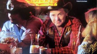 Mickey Gilley - Dont You Be Fooling With A Fool