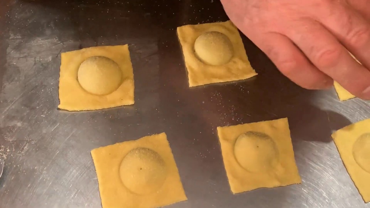 Come fare i Ravioli di carne e ricotta 🥟