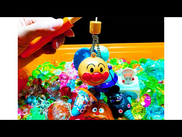 キラキラの海でアンパンマンおもちゃ釣り大会★好きなおもちゃは見つかるかな⁉︎⁈【ASMR】バイキンマン☆ドキンちゃん☆コキンちゃん☆しょくぱんマン☆大量おもちゃ