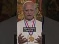 “Deus abençoe a #America!” #papaleãoxiv #usa #vaticano #shorts
