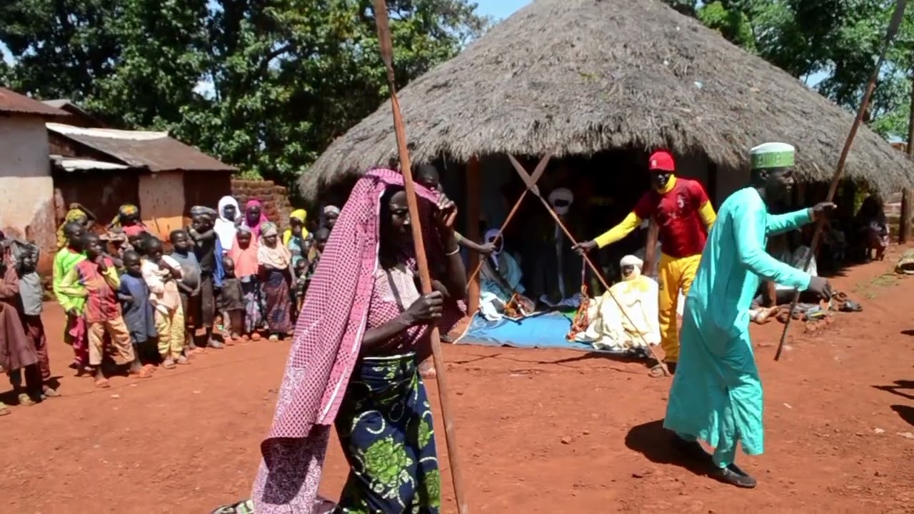 MBERE Ma ngoinag avec la socialisation comunoteur d'avenir d'ethnie MBERE Au CAMEROUN