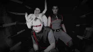 BLOOD (Industrial) : ¿Quieren ver la cama envuelta en llamas ? (Rammstein cover 2013 versión)