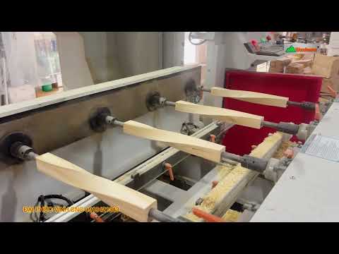 Máy Cnc 4 trục 16 dao kẹp chống tâm Woodmaster gia công chân xoắn ốc