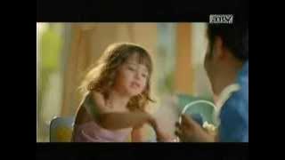 Pilih Handphone atau Oreo (iklan)