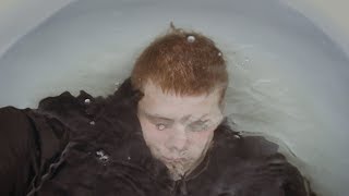 Video thumbnail of "Yung Lean - Happy Feet"