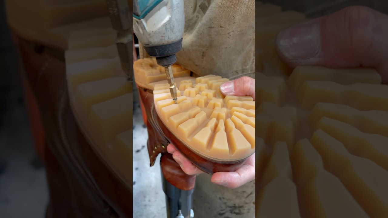 Redwing × Vibram100 Honey #全国宅配修理 #redwing #レッドウィング #レッドウイング #shoerepair #靴修理名古屋