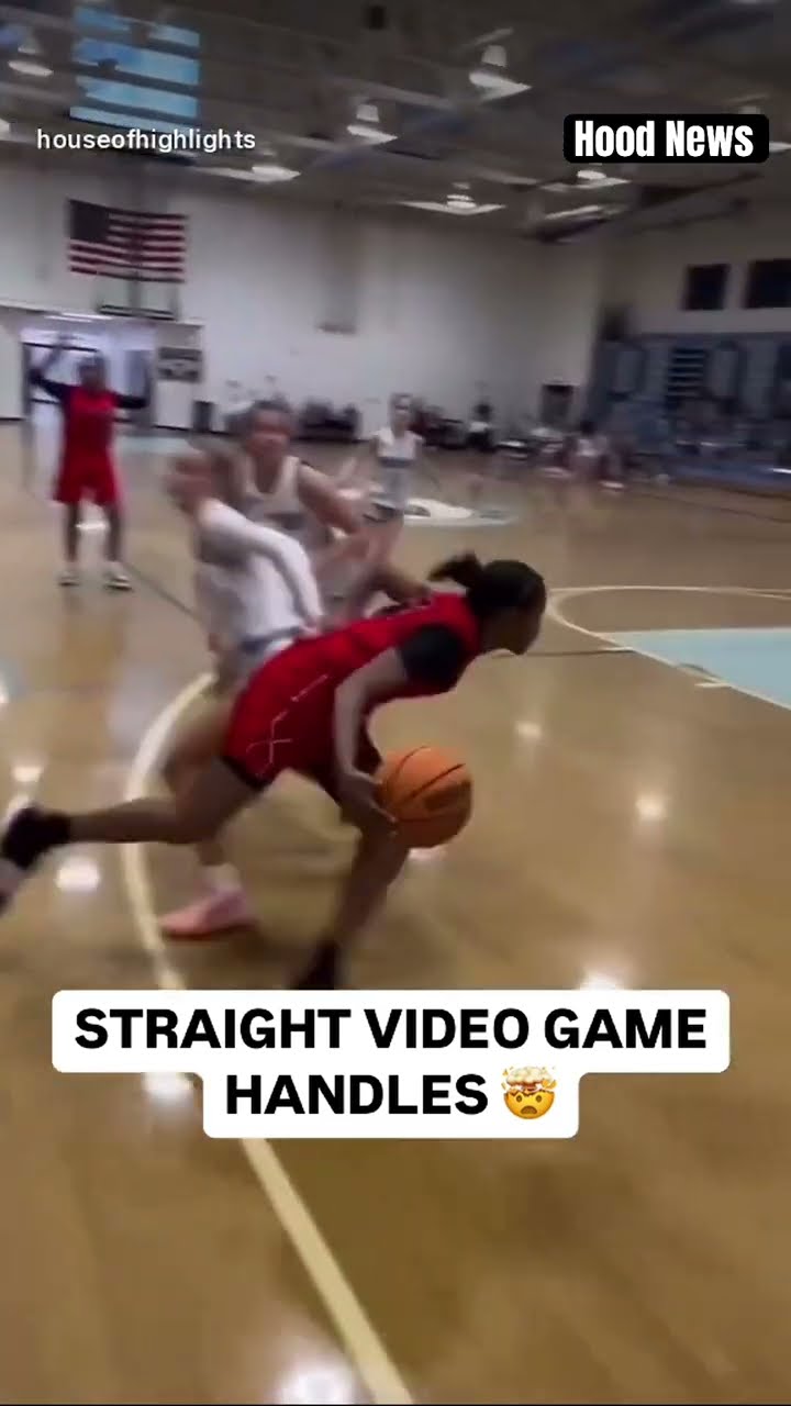 Straight video game handles ? #hoodnews #basketball #ballislife #omg #how #wow #anklebreakers #wtf