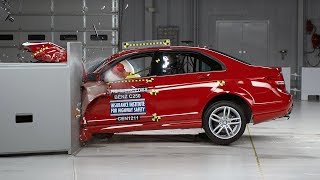 видео Краш тест Mercedes-Benz C-klasse IV (W205)