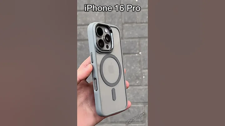 iPhone 16 Pro Natural Titanium with Clear Case💪 #shorts #trending #iphone #apple #video #ios19 #ios