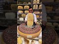 Visitamos vila viniteca en espaa queso parmesado estacionado por 24 meses y un suizo de 80kg 