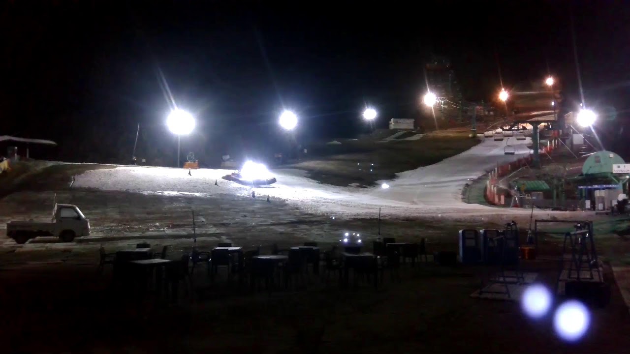 ゲレンデ状況ライブ配信