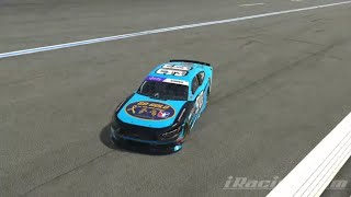 Tentei salvar de pé no fundo. Não rolou.          #iracing #iracingclips #simulator #nascar