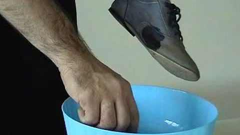 Proč znečištěné boty potřebují více péče?