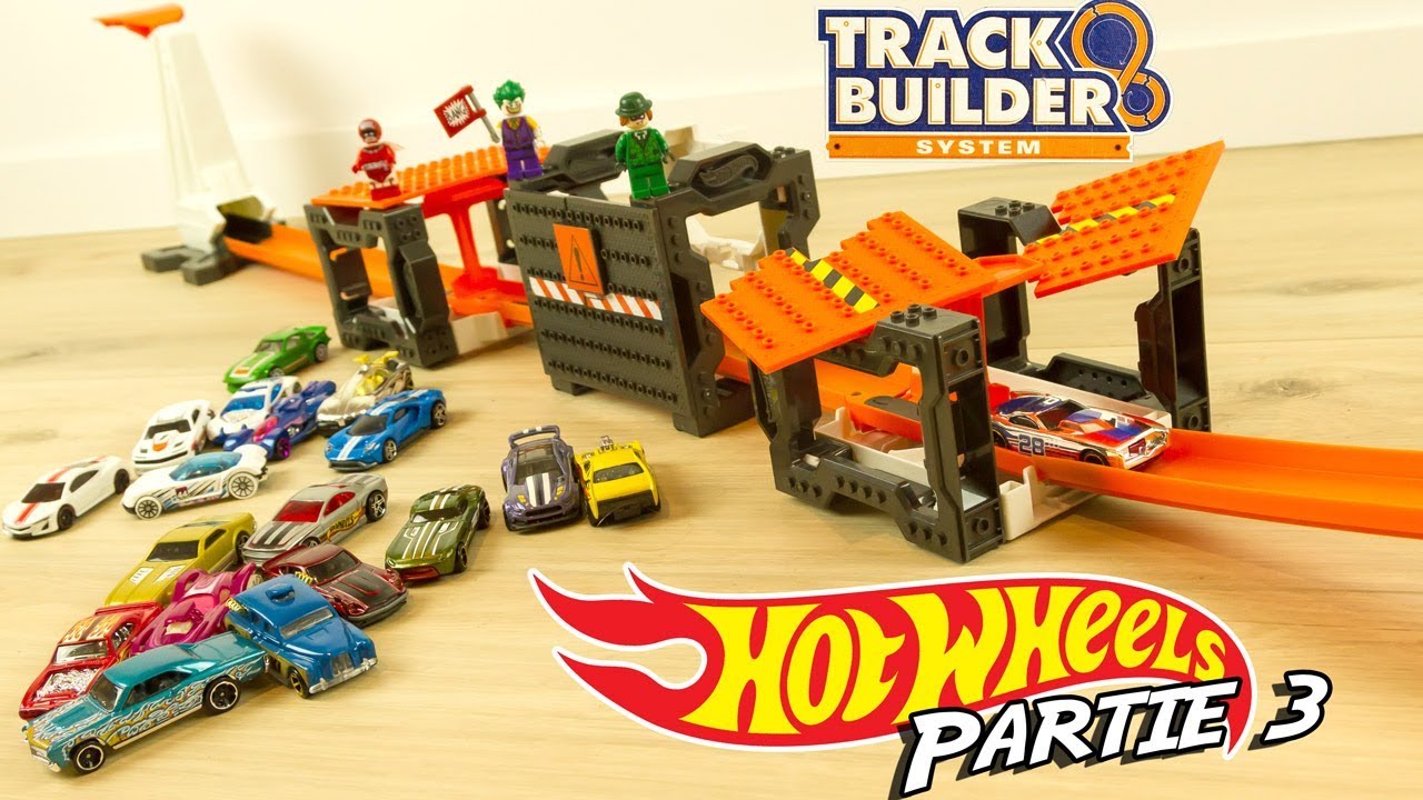 Hot Wheels Track Builder, Pack d'accessoires pour pistes Booster, Multicolore Hot Wheels Track Builder, Pack d'accessoires pour pistes Booster, Multicolore