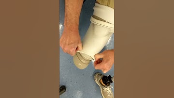 How to put on a sock with a below knee Seal-In suction liner