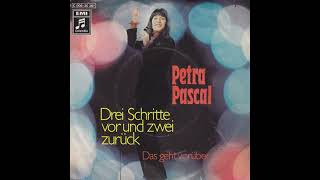 Petra Pascal - Drei Schritte vor und zwei zurück