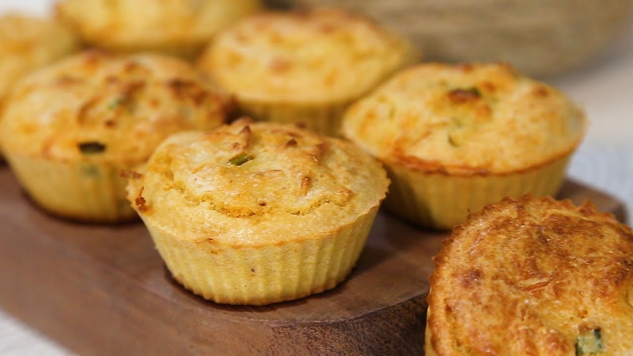 SEM TRIGO! Como fazer empadinha de frango macia e saudável