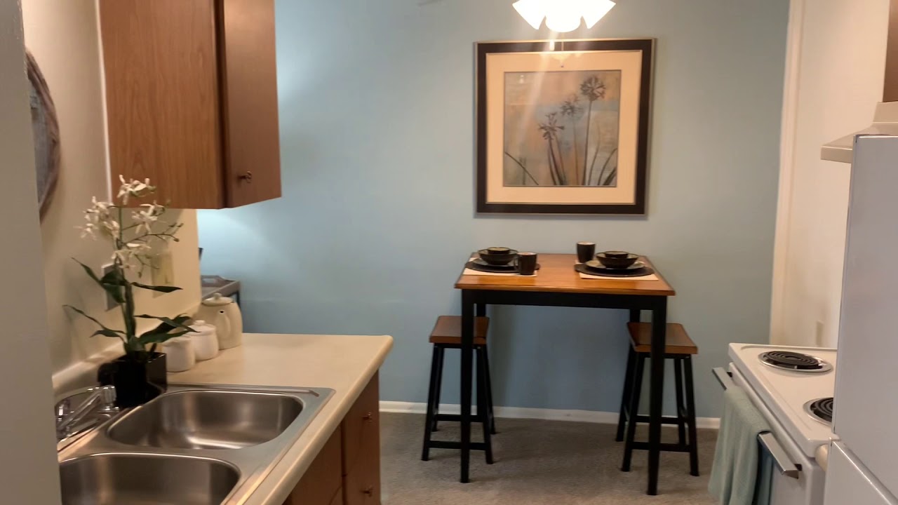 Crestwood Village South Independent Living One Bedroom