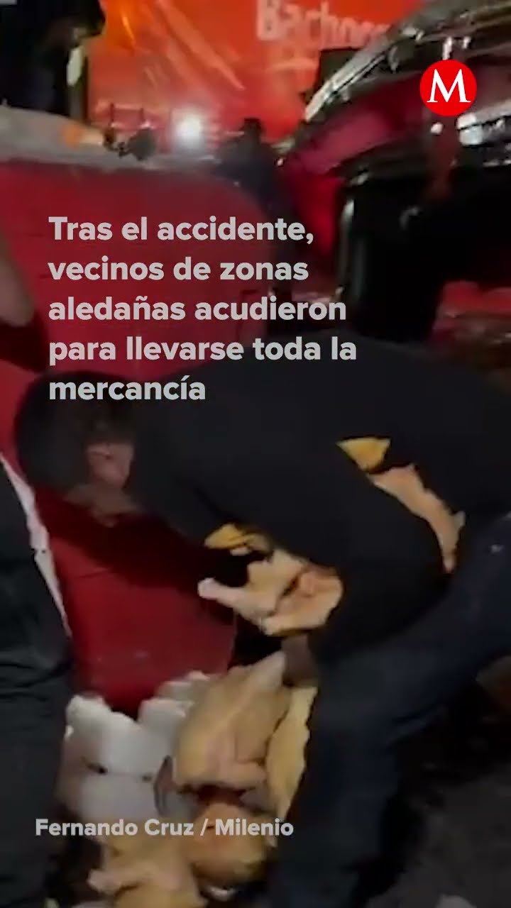Rapiña masiva en Ecatepec tras volcadura de tráiler con pollos