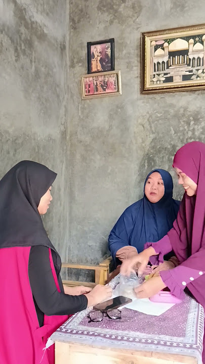 ibu2 pinjem meker hutanya enak bayarnya sulit😂.