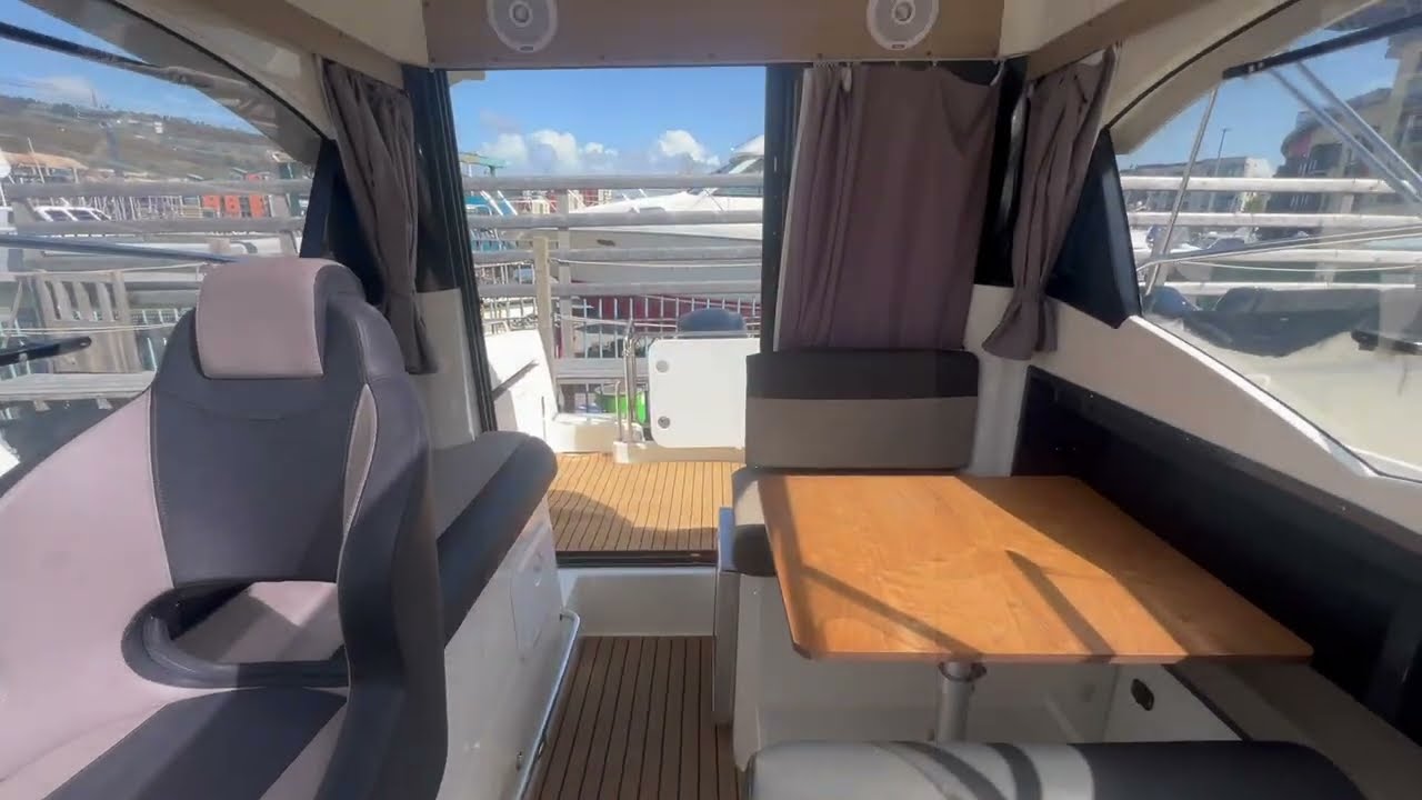 ⁣Parker 750 CC for sale by YACHTS.CO