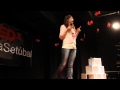 ¿Qué hace un investigador en matemáticas? | Pamela Llop | TEDxLagunaSetúbal