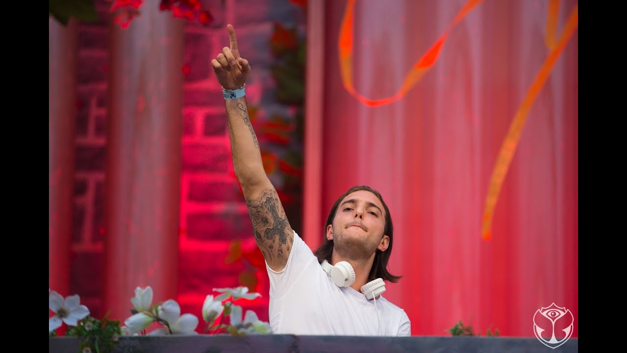 Tomorrowland 2015 at Alesso