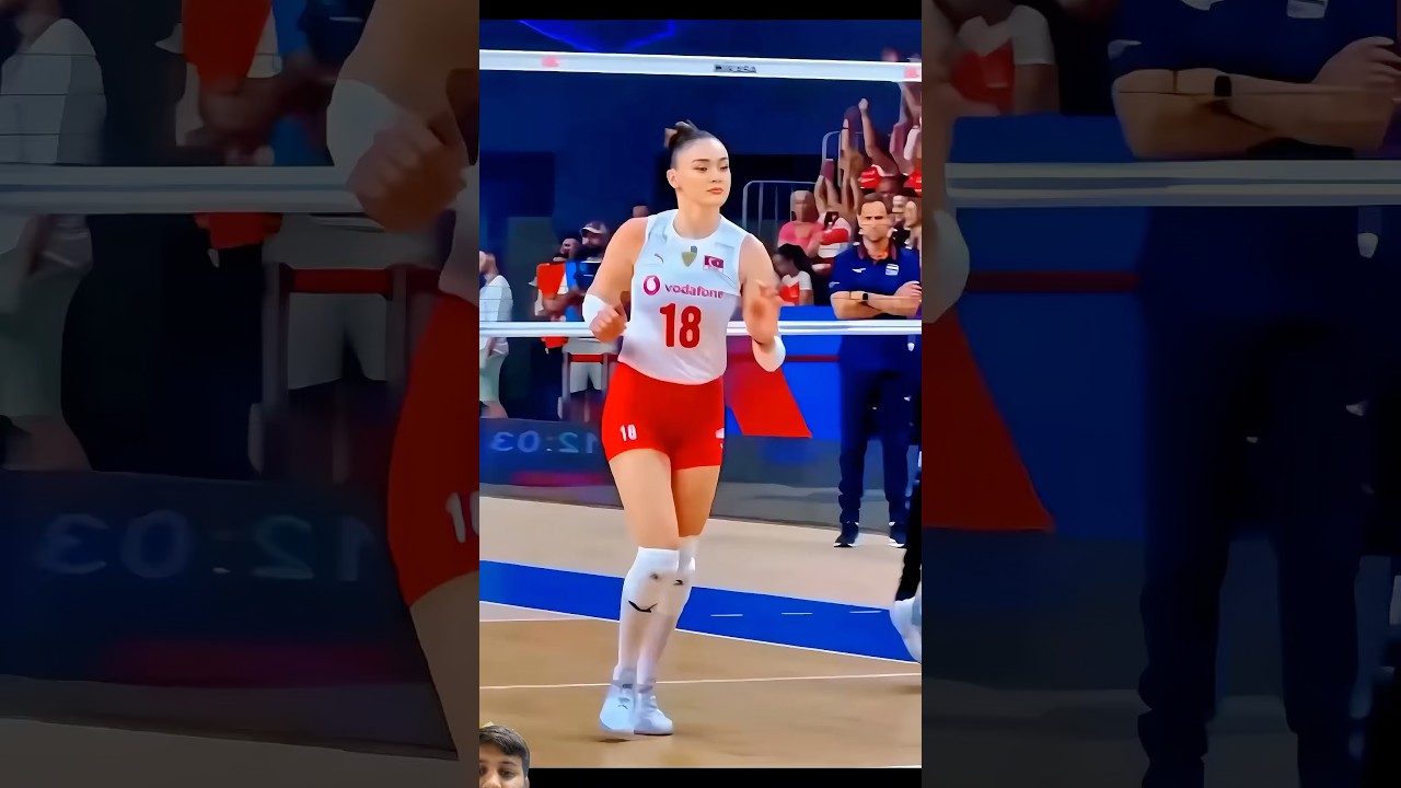 Zehra Güneş 💞 | Volleyball Queen & Best Middle Blocker in the World 🔥 