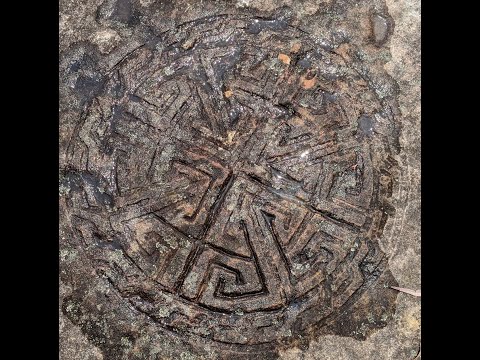 Mysterious Central Coast Rock Engravings and Sculptures