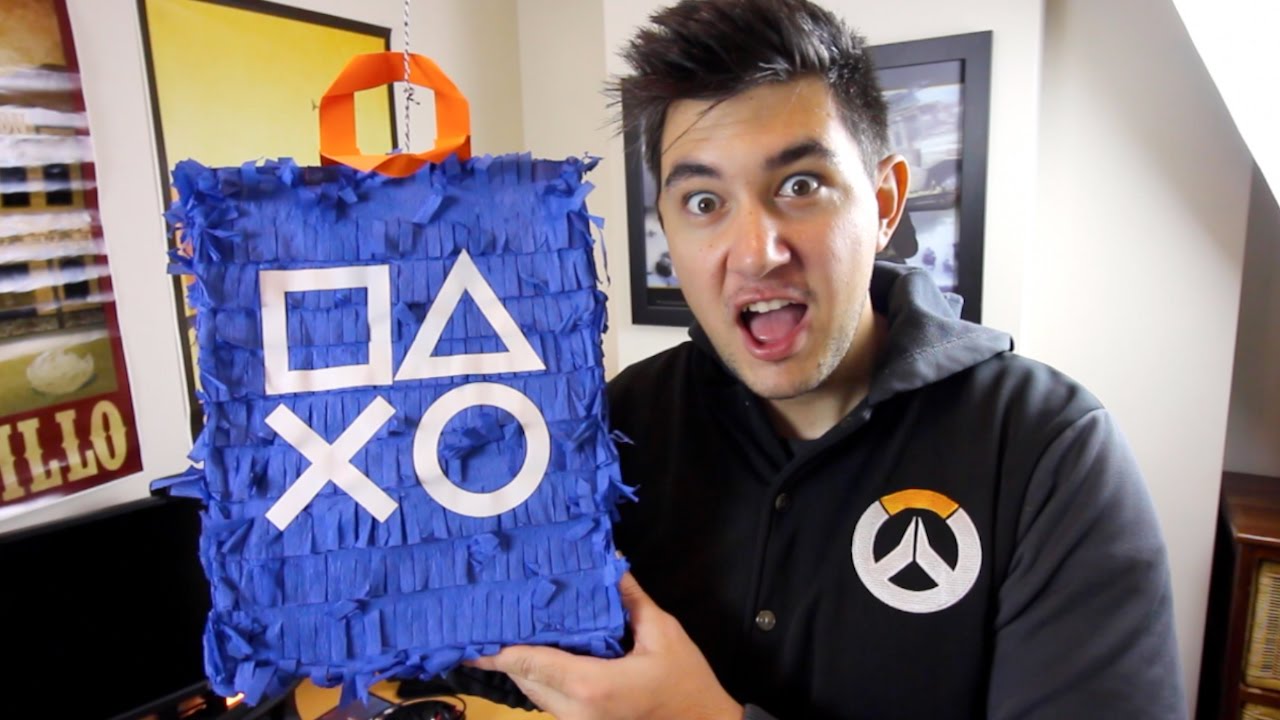 THE PLAYSTATION PIÑATA!!! YouTube