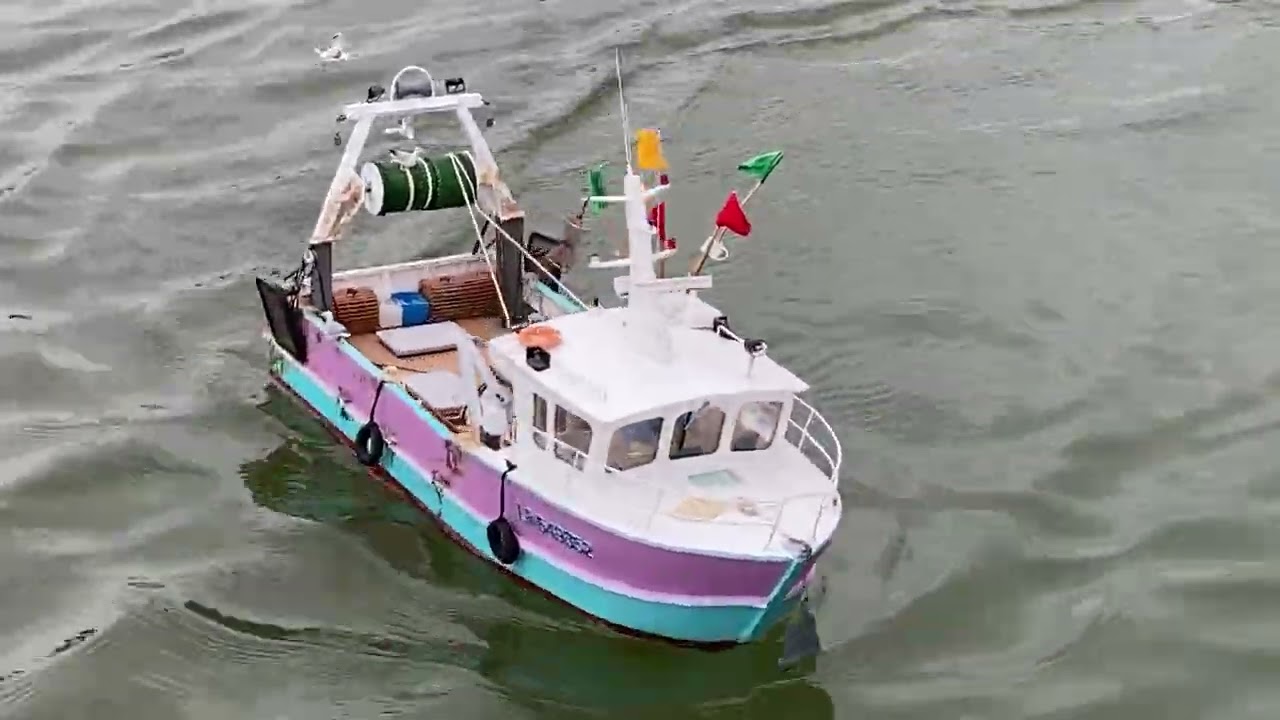 Bateau RC du dimanche matin le 13 avril 2025
