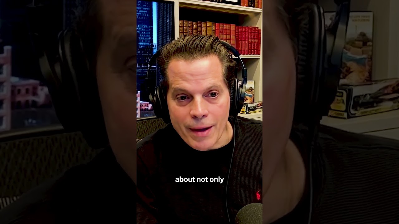 Hoa N V M Ngc Trng Hong Thng - Video