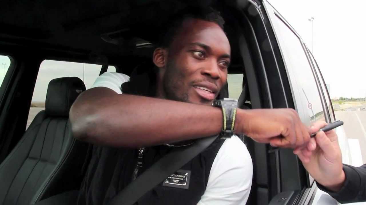 Real Madrid Players Arriving at Training