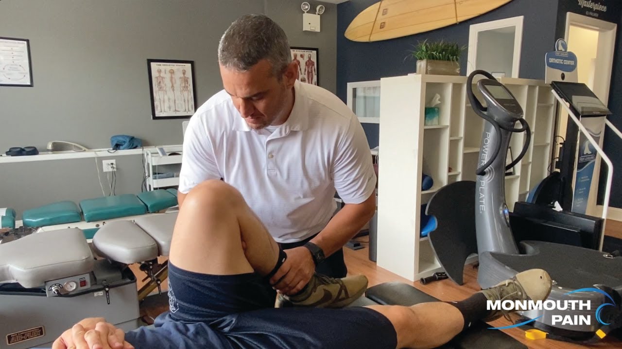 Chiropractic adjustments at Monmouth Pain in Point Pleasant, NJ