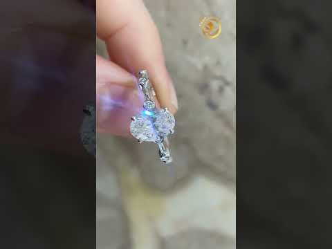 Nhẫn đính KIM CƯƠNG gắn viên chủ 1ct