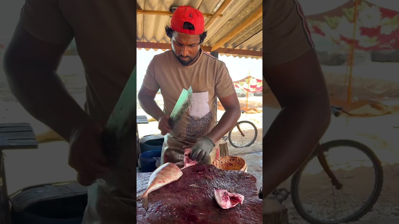 Yellowfin Trevally Fish Cutting Skill | Black Trevally fish cutting