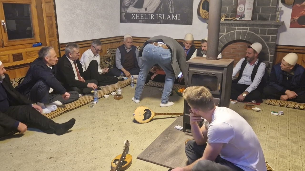 BAJRAM Baja,(Gashi,Regja),qysh i ka prit djemt mi ardh prej gurbeti.kulla SALI BAJAM XHELIR ISLAMIT.