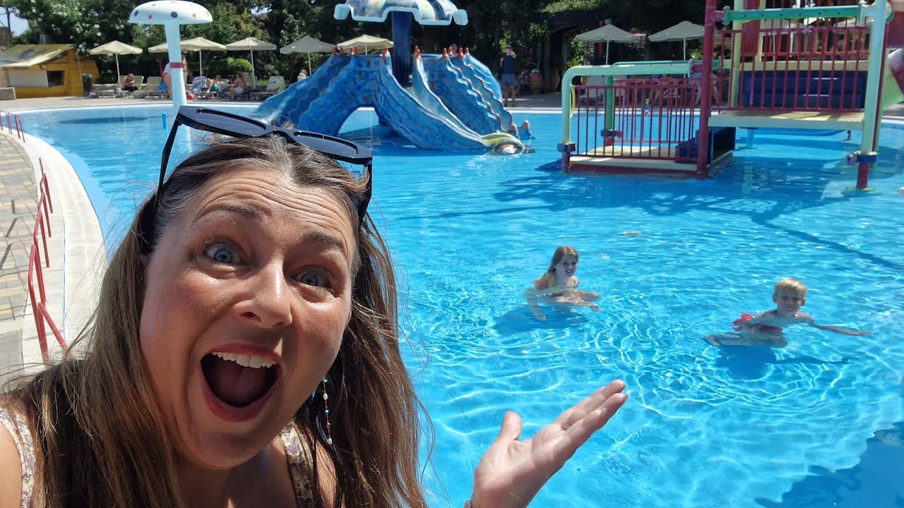 KRETA🌴STORT VANDLAND💦NEVØ LIAM SÅ MODIG👏DEL 1🤩