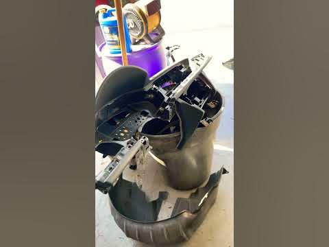 Audi A6 evaporator repair, seriously Audi? - YouTube