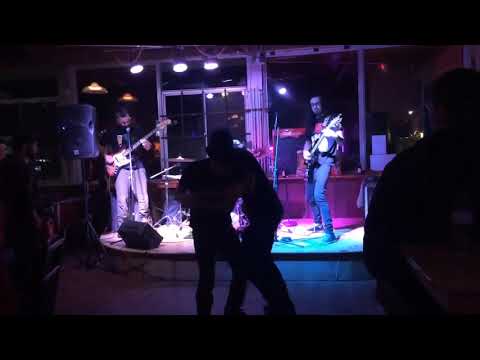 Total Garbage - Glue Boys - LIVE at lola's pub in Cornwall Ontario